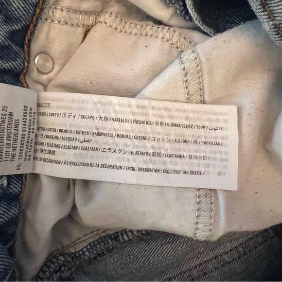 Abercrombie & Fitch Distressed Skinny High Rise Jeans Size 28 / 6s - Picture 14 of 15
